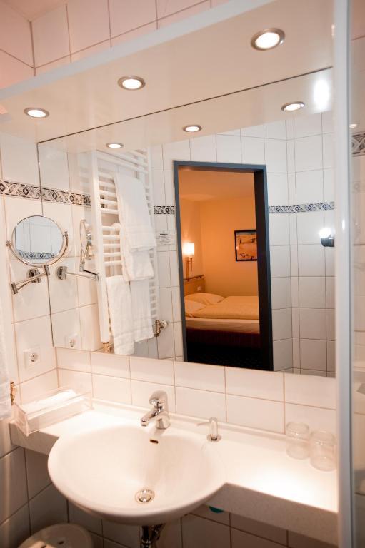 Akzent Hotel Hubertus Melle Εξωτερικό φωτογραφία